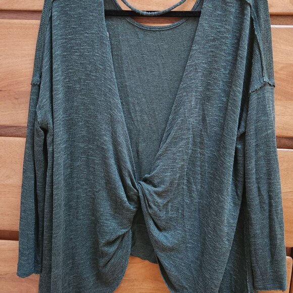 Free People shirt Womens XS Chasing You Hacci Knit Twist Back Boho - Picture 2 of 3